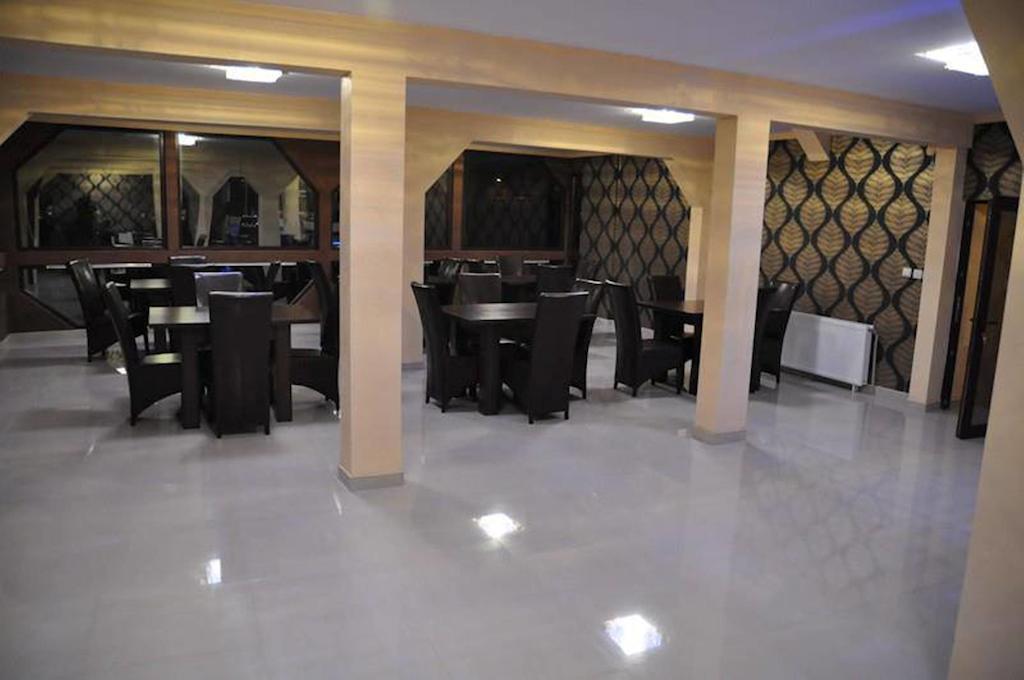 Pensiunea Brancoveneasca Cîmpulung Exterior foto